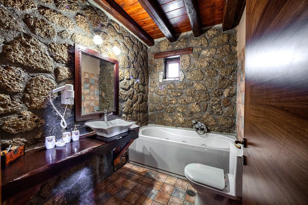 Pera Alonia Guest House Kato Sinikia Trikalon الغرفة الصورة