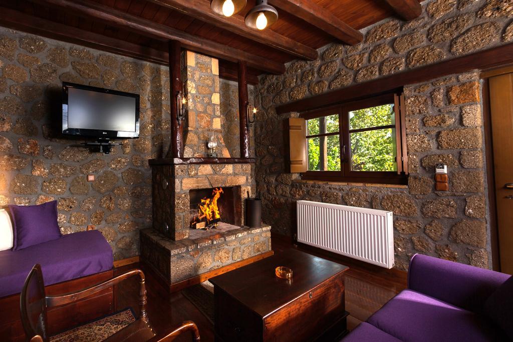 Pera Alonia Guest House Kato Sinikia Trikalon الغرفة الصورة