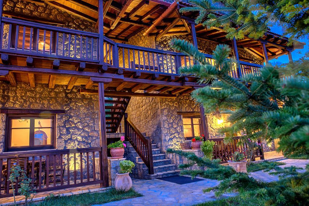 Pera Alonia Guest House Kato Sinikia Trikalon المظهر الخارجي الصورة