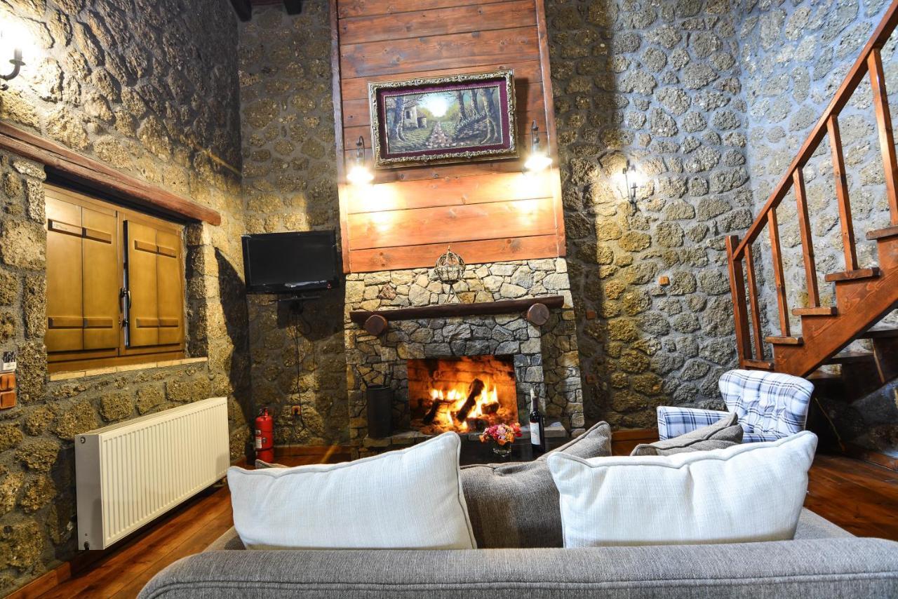 Pera Alonia Guest House Kato Sinikia Trikalon المظهر الخارجي الصورة